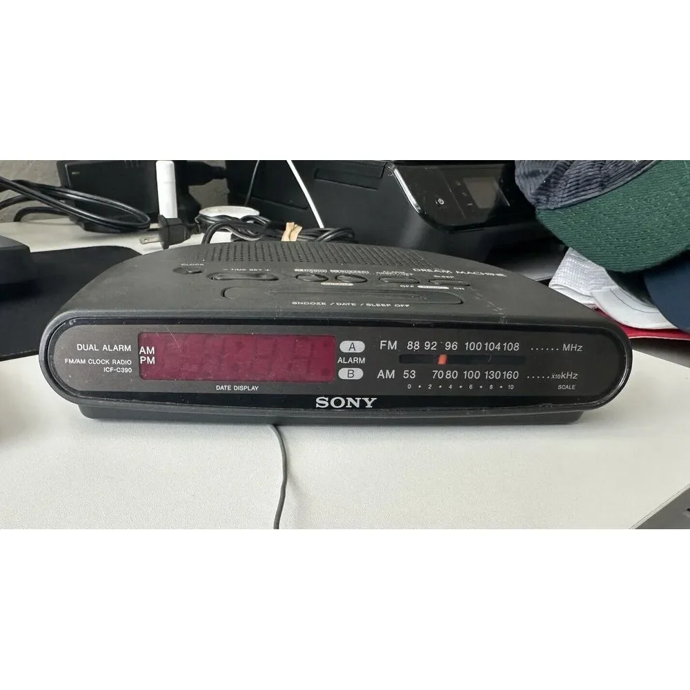 Sony Dream Machine Dual Alarm AM/FM Alarm Clock Radio ICF-C390 Black